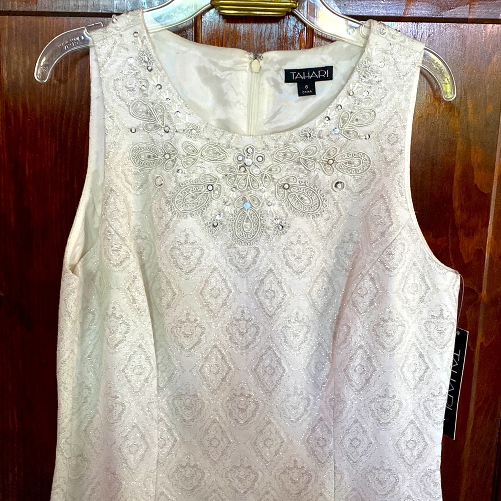 NWT , Tahari white Brocade design embroidered dress , 6 - Picture 1 of 6